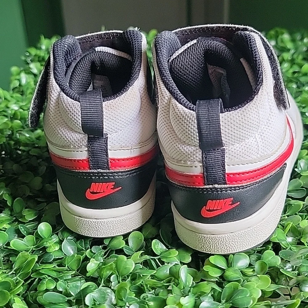 Nike Kids Sneakers - Red, Black, and White - Picture 3 of 5